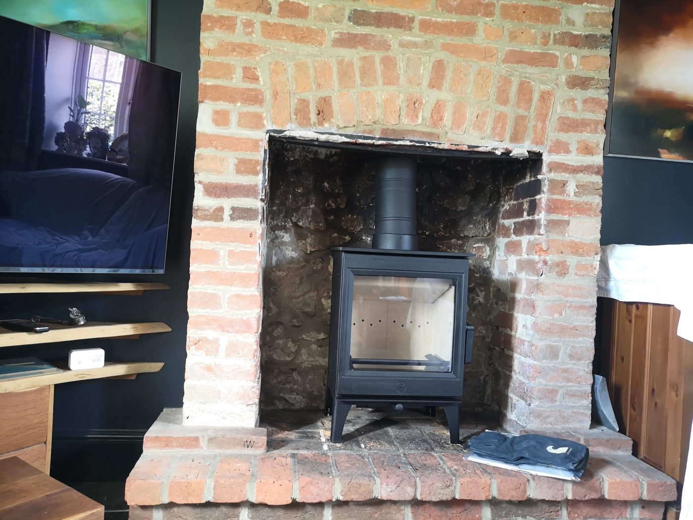 Charnwood Cranmore 5 in a Brick Fireplace 